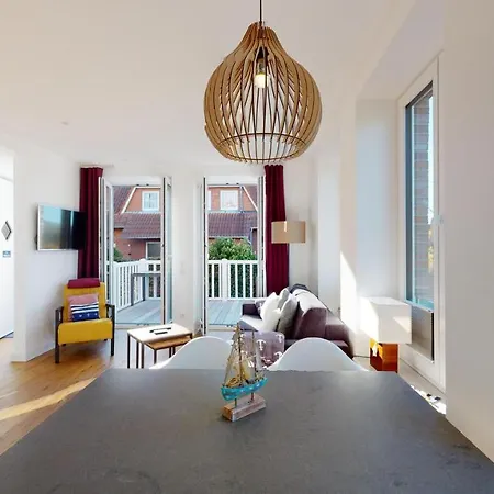 Kapitaenshaus Thule Kapitaenshaus Thule 3 -ankerplatz- Apartment Langeoog